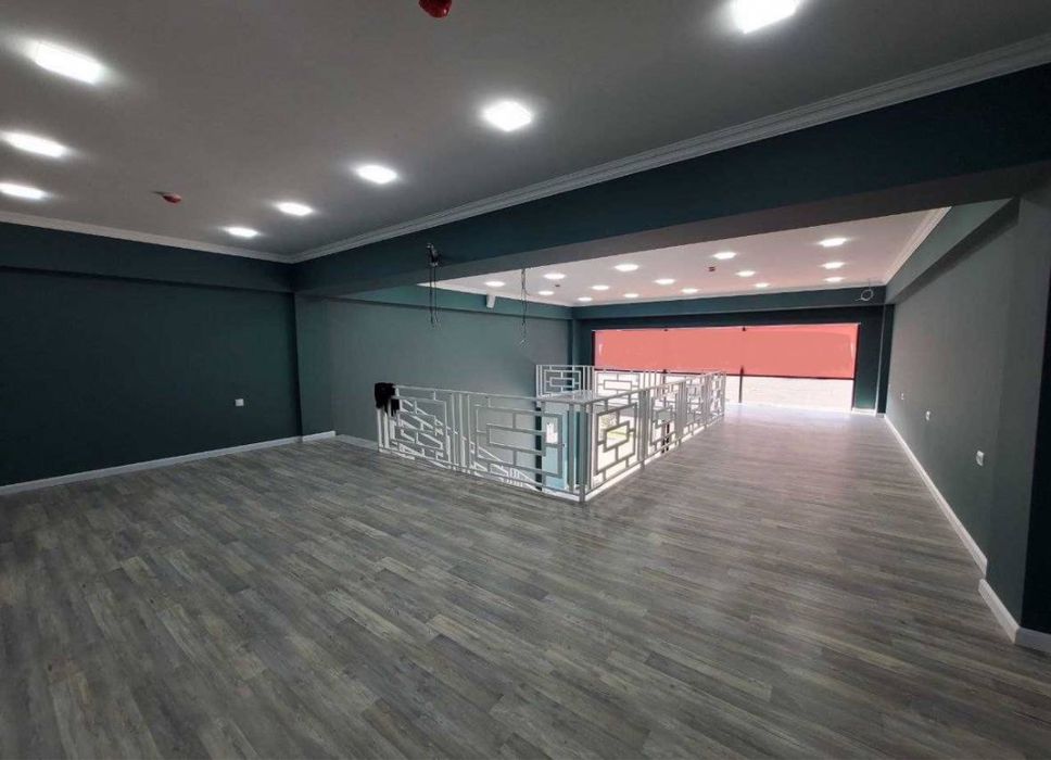 Аренда офис или Showroom в Депо молл 135 кв м