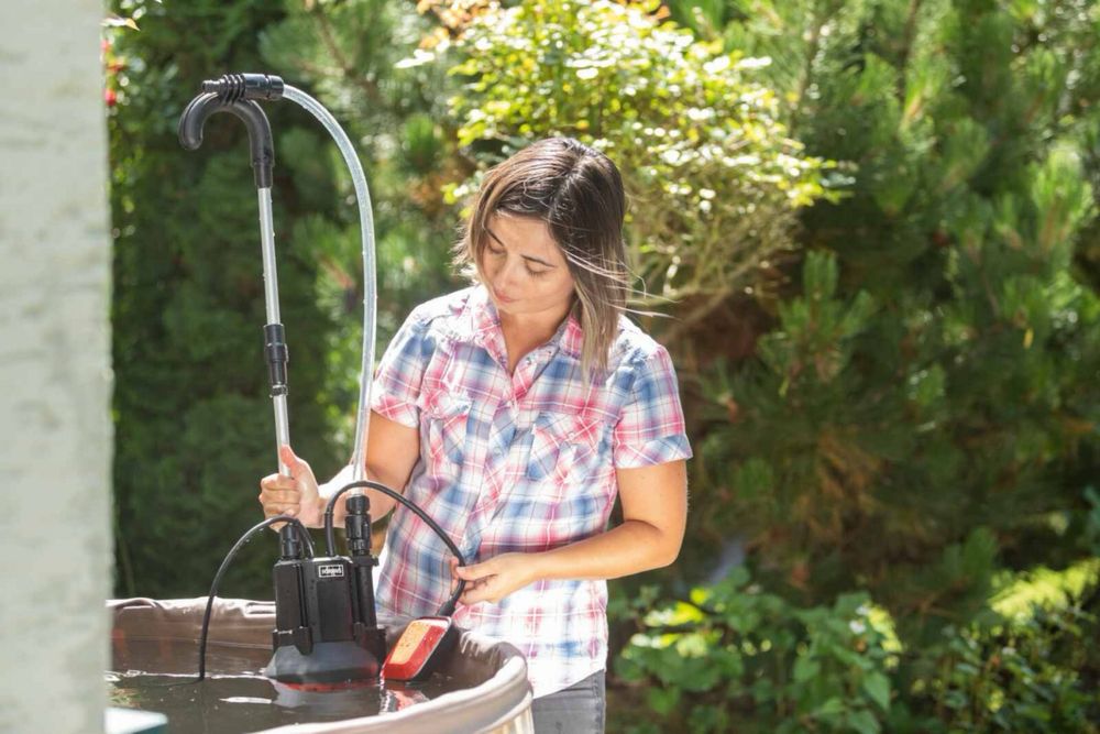 Градинска потапяща помпа /Бибо- чисто нова Scheppach DWP750 20000л/ч