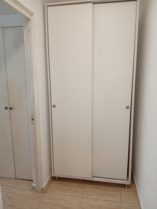 Închiriere apartament cu o cameră ,podul ros