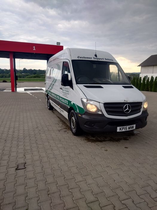 Mercedes sprinter