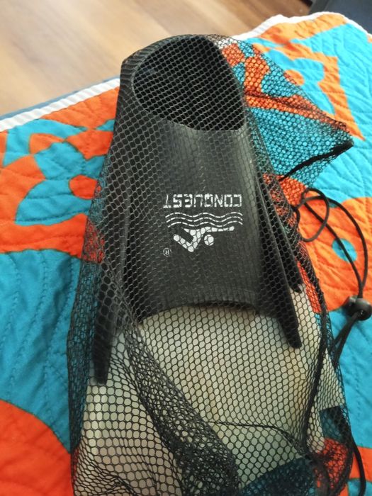 Продам ласты  38