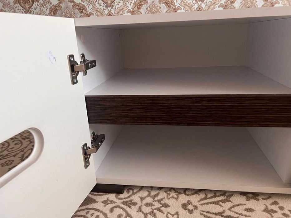 Тумба для гостиной