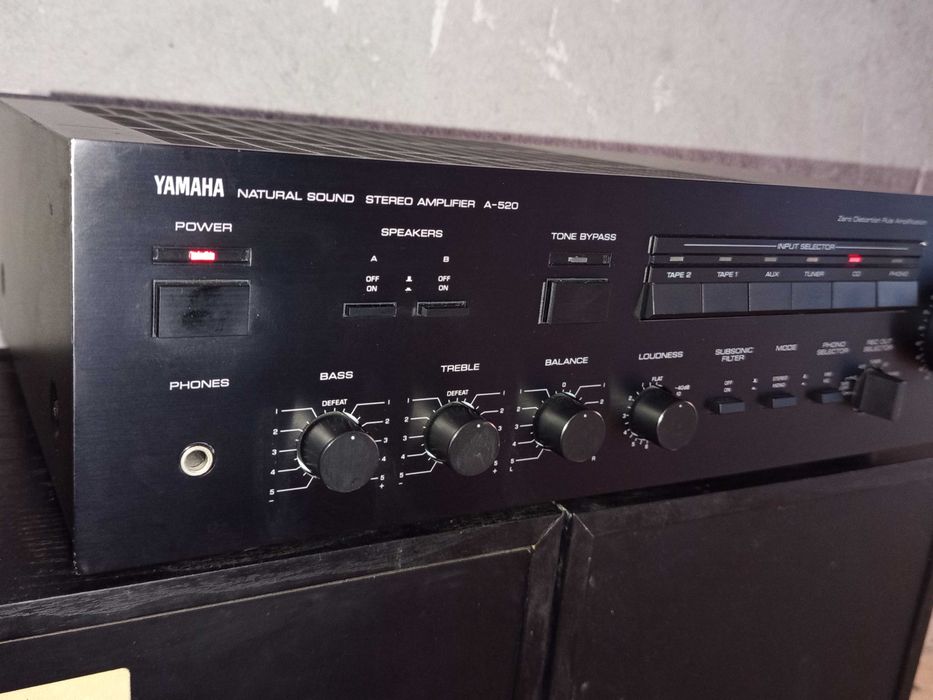 Стерео усилвател Yamaha A-520