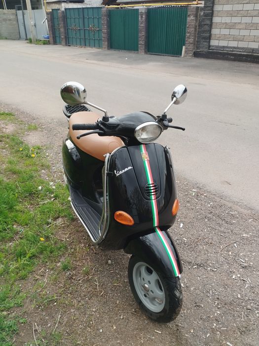 Мопед Vespa et4 125cc