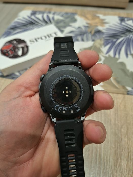 Продавам смарт часовник Hwagol, model KT75