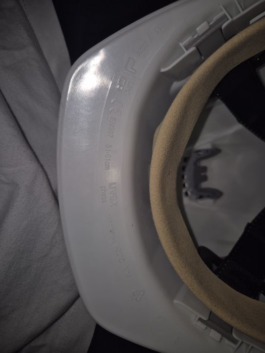 Алкотестер  Dingo AT-2000 и каска строительная Uvex