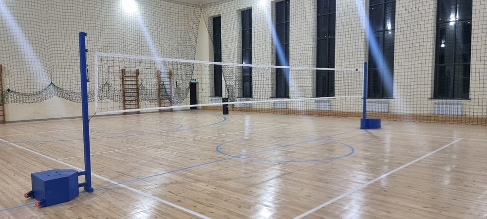 Стойка для волейбола Раздвижная болейболная  стойка