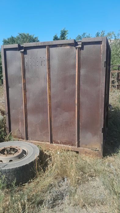 Контейнер 3-х тонник.