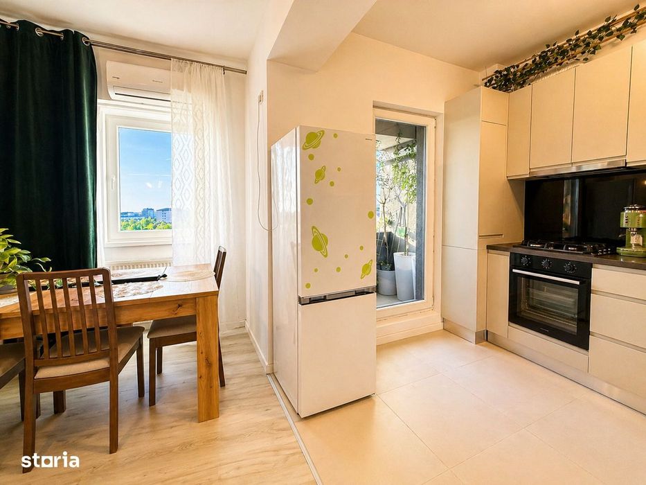 Direct proprietar |2 camere transformabil în 3 | 2parcări |parc privat