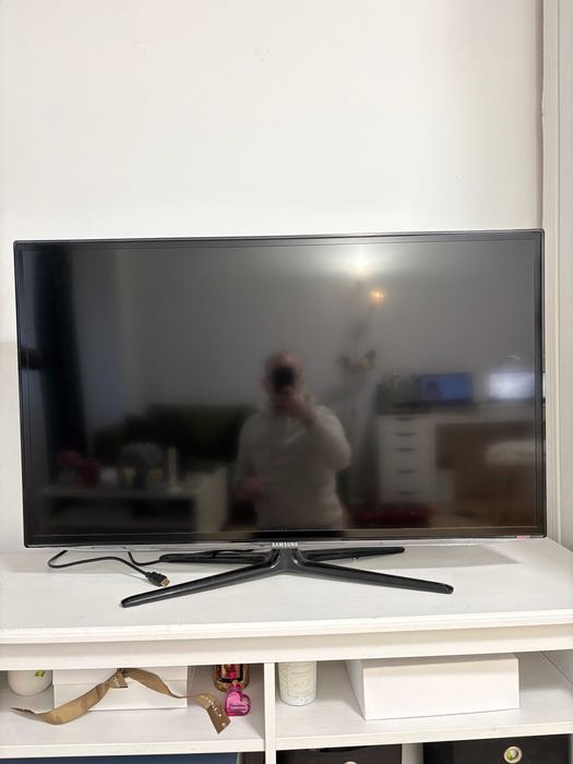 Vand televizor Samsung UE40ES6300 – TV LED 40”, 102 cm, Full HD