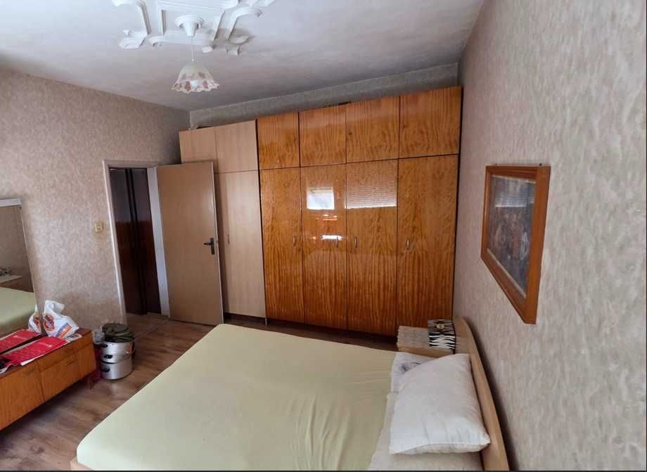 Продава се Многостаен апартамент в Пловдив, Изгрев - 97 кв.м за 1135 €/кв.м - Снимка #1