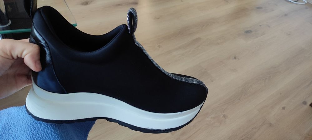 Маратонки на платформа