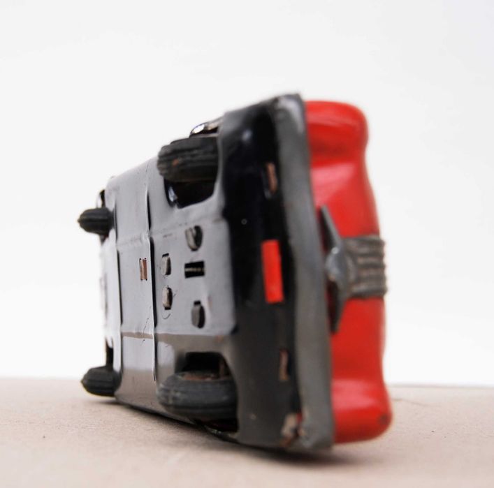 Jucarie veche din tabla - pontiac Deluxe MINISTER 1953