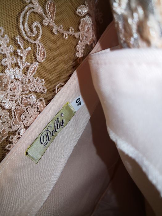 Nou cu eticheta rochie marimea 40