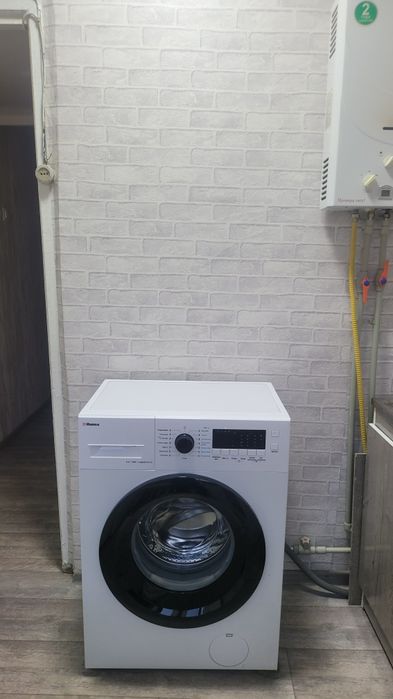 Срочно сдаю 2 комн. квартиру