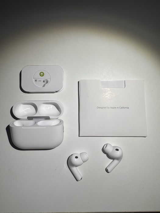Airpods pro 3 noi sigilate product in vietnam, nu china!!!