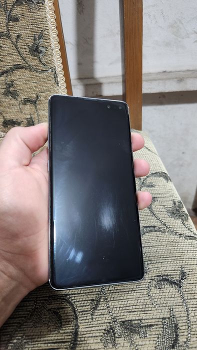 Telefon sotiladi sirochna