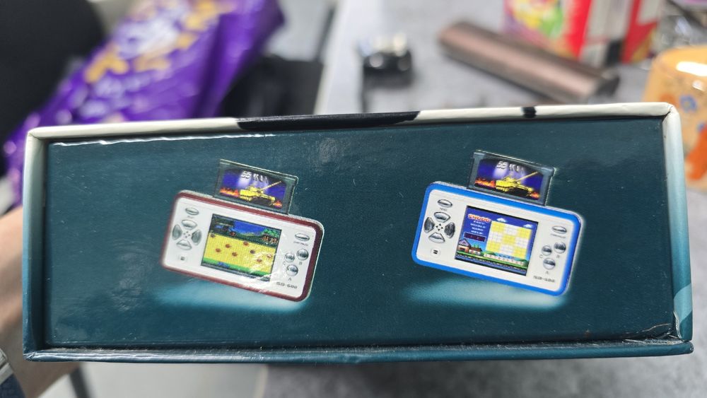 портативна игрова конзола SB-688