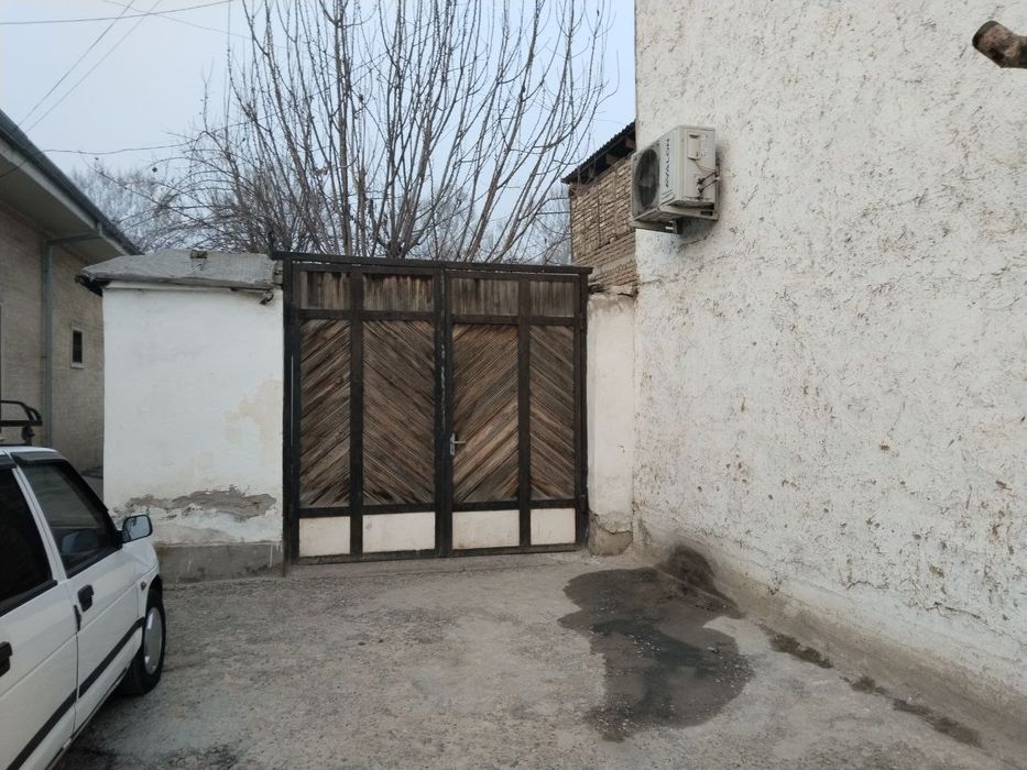 Turar joy uy ko'chmas