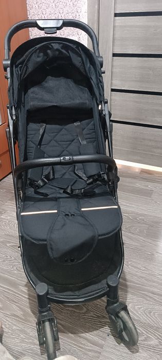 Детская коляска.