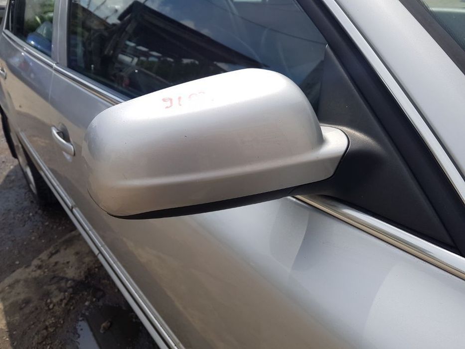 Oglinda Electrica Rabatabila / Pliabila Dreapta Skoda Superb 1 2002 - 2008 Cod Culoare 9102