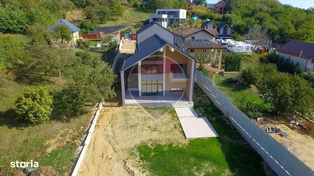 Vilă contemporana cu 6 camere Feleacu.Tavane inalte, 8 Min de oras. 0%