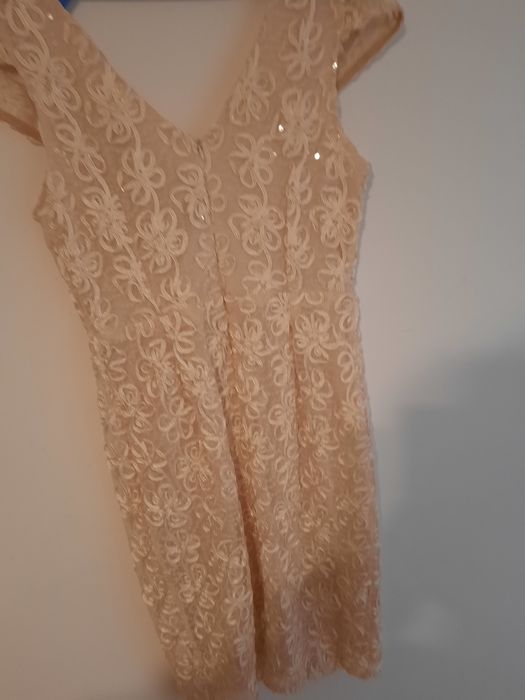 Rochie dama în stare foarte buna