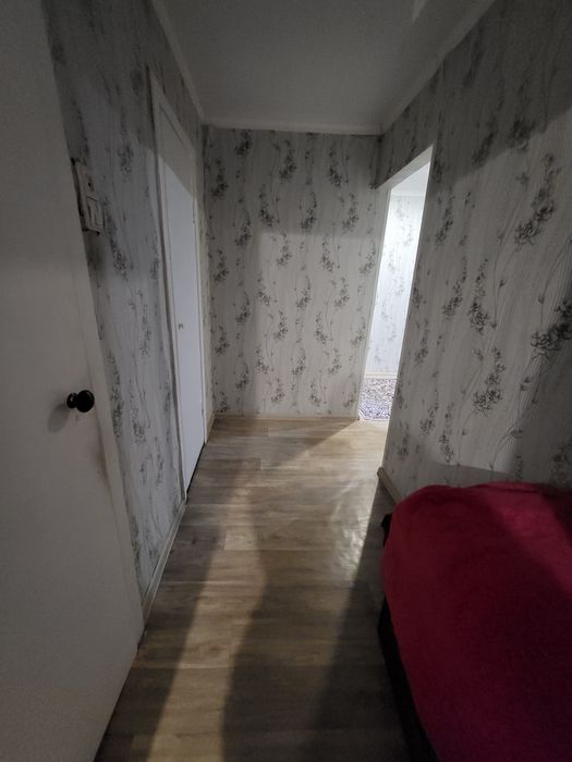 Продам 3 ех комн кв в 19 мкр