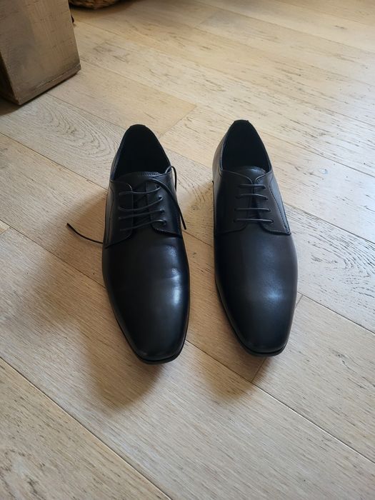 Pantofi barbati NOI cu eticheta