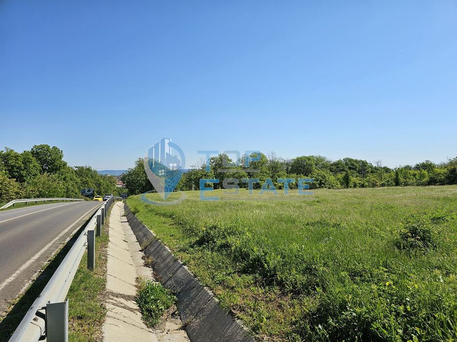 Продава се Парцел в Горна Оряховица - 4183 кв.м за 35 €/кв.м - Снимка #4