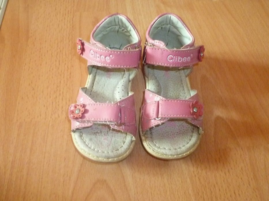 23-26н Много детски обувки, сандали, кецки, маратонки, пантофки