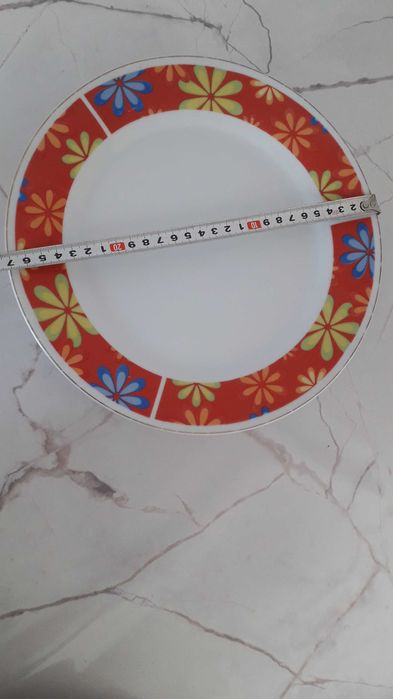 Продам тарелки, посуду