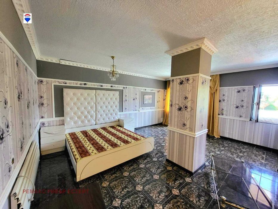 Продава се Къща в с. Иваново, Област Русе - 1200 кв.м за 153 €/кв.м - Снимка #4