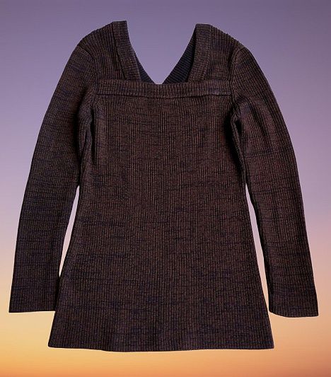 Микс от пуловери Arket, From Future, Jacquemus, Marine Serre, Mo&co