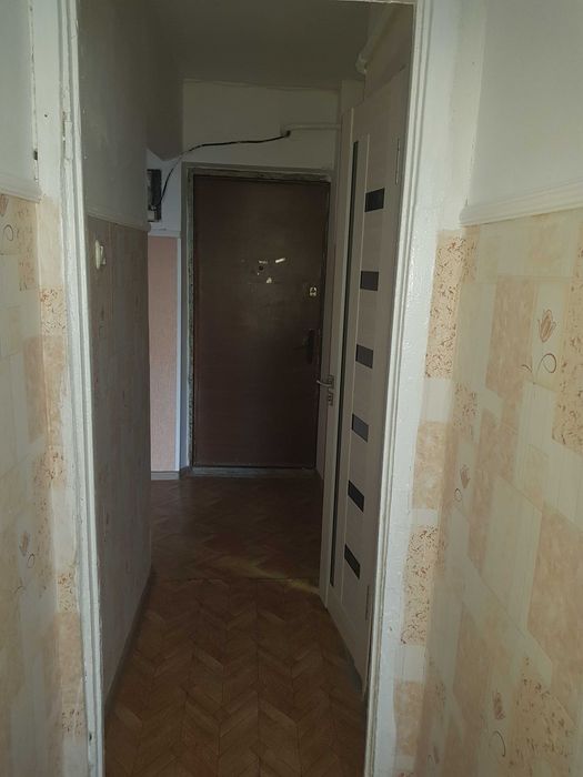 Продам квартиру 1 ком. в 6 мкр.