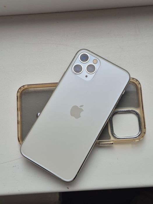 iphone 11 pro • 3/64 • ios 27.2.2