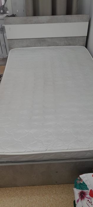 Продам кровать недорого