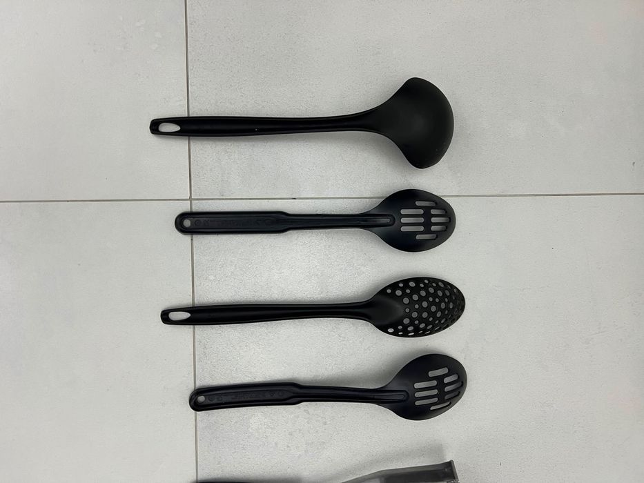 Vand ustensile plastic pentru bucatarie