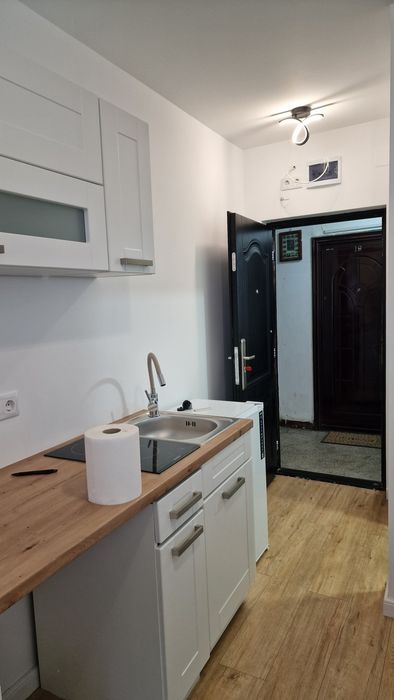 Persoană f. garsoniera 11 mp gheorgheni