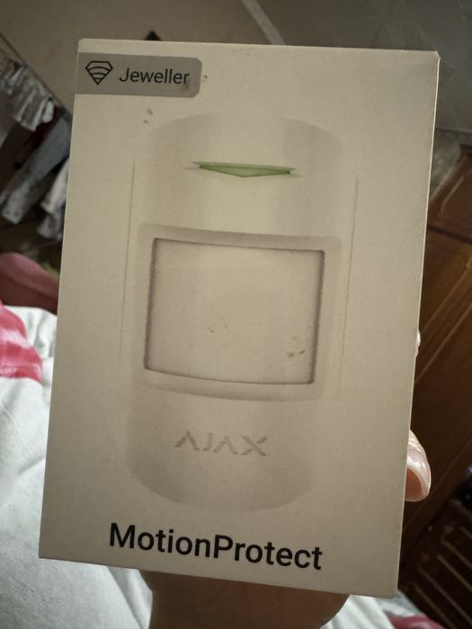 датчик движения Ajax MotionProtect.