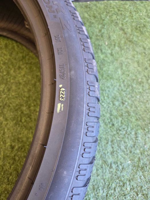 285 35 23 pirelli