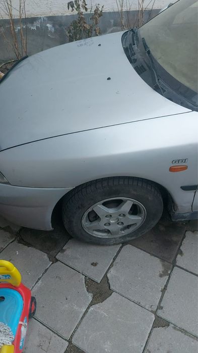 Продам срочно митсубиси каризма