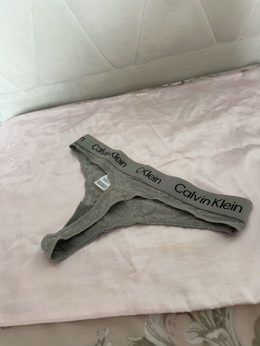 Бельо Calvin Klein