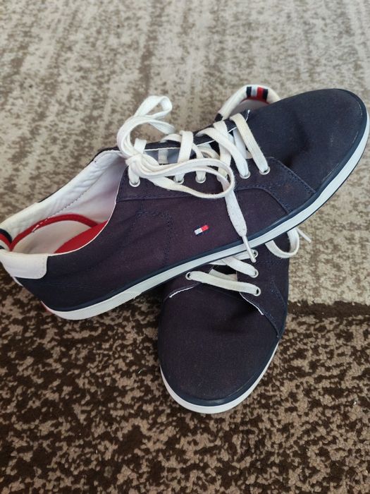 Кецове Tommy Hilfiger