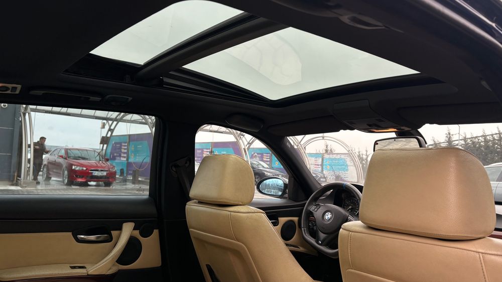 Vând BMW e91 pachet M 2008 , N47, 177cp , full option