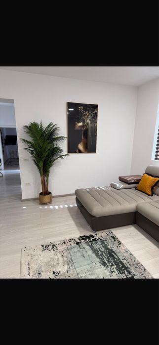 Vand apartament bloc nou Kaufland