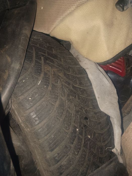 Продам резину 15