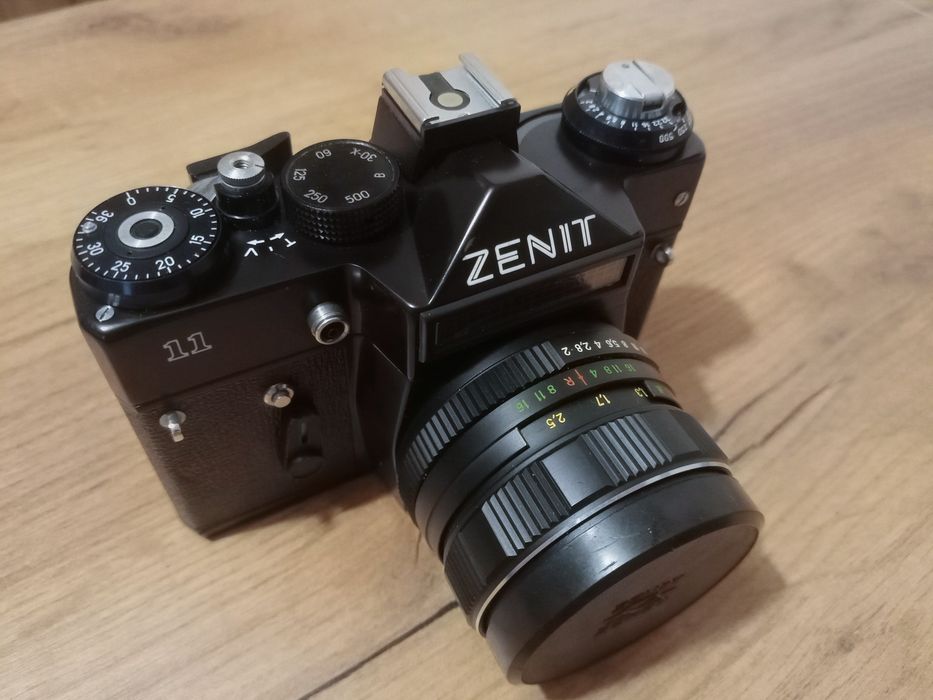 Продавам ZENIT 11