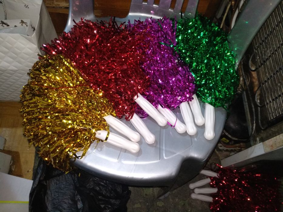 Мишура с ручкой на палочке