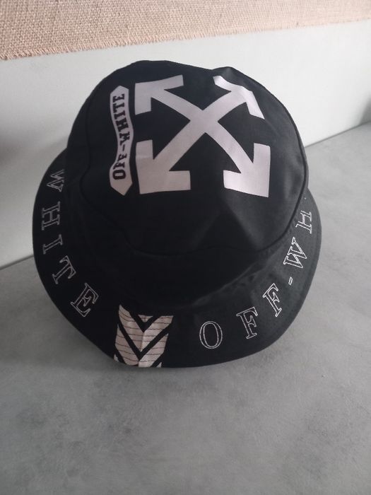 Шапка лятна Off white